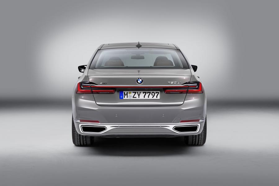  BMW 750Li xDrive (G12) 2019 года  (WW) (фото 30 из 164)